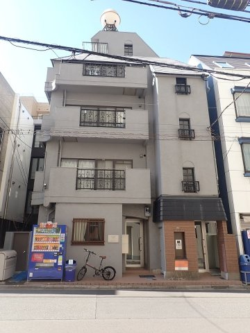 レイクサイド湯島の外観