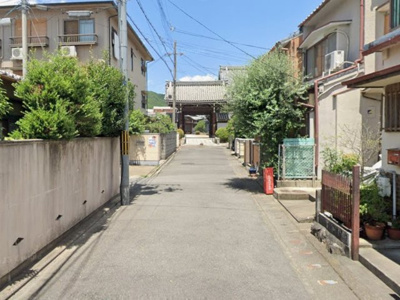【前面道路含む現地写真】 | 山科区西野大手先町　中古戸建（二世帯住宅）