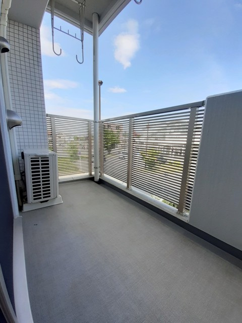 センチュリー善のバルコニー