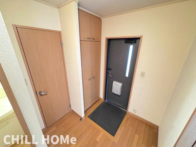 レトアフリーゼBの玄関|他社様掲載物件もまとめてご紹介、ご案内可能です(^^)/