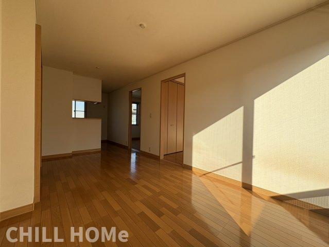 レトアフリーゼBの居間・リビング|他社様掲載物件もまとめてご紹介、ご案内可能です(^^)/