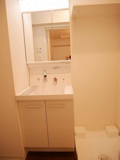 グランデュール富士の独立洗面台