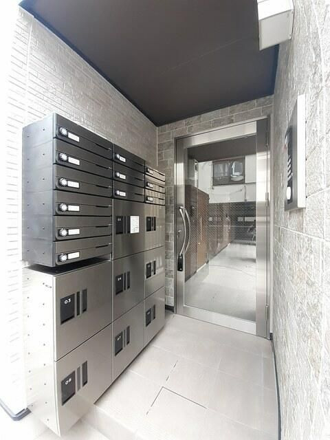 アンソレイエ町屋のエントランス