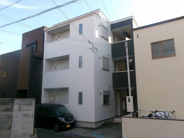 コート・ロッソの外観