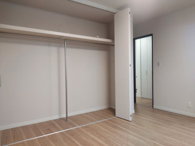 宝塚市山本西1丁目新築一戸建の洋室|洋室約7.2帖
