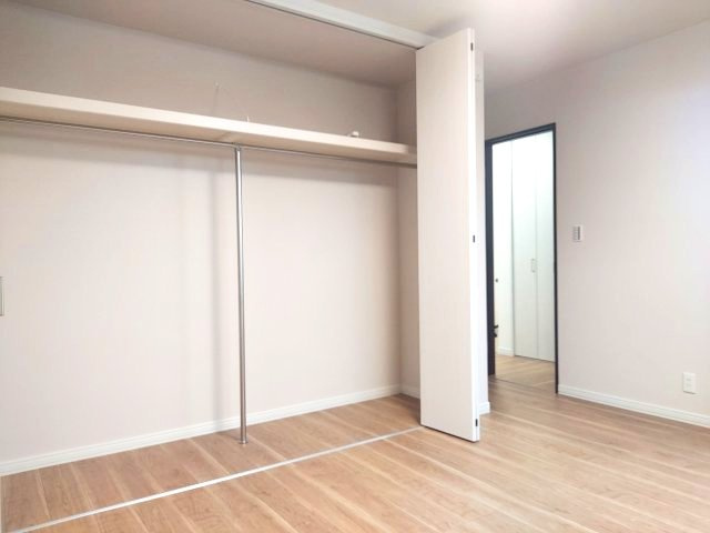 宝塚市山本西1丁目新築一戸建の洋室|洋室約7.2帖