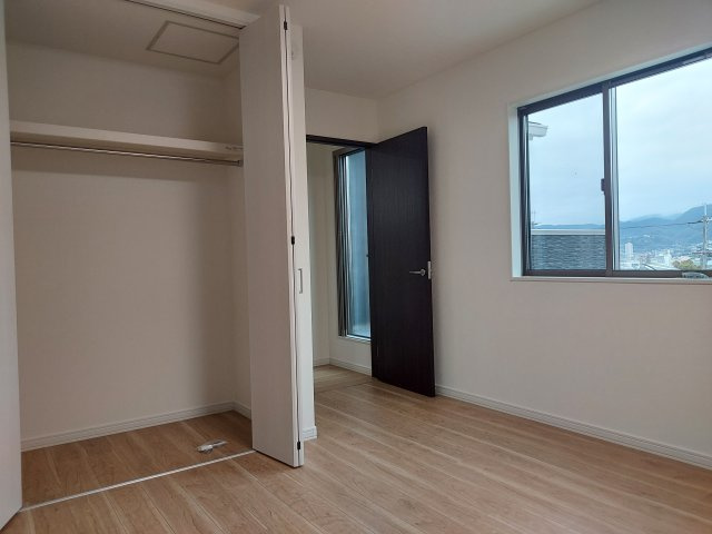 宝塚市山本西1丁目新築一戸建の洋室|洋室約6.9帖