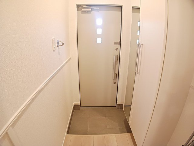 グランディールの玄関|落ち着いた玄関です