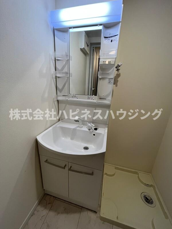 メラースの洗面所