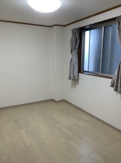 ノアール　リシェの洋室