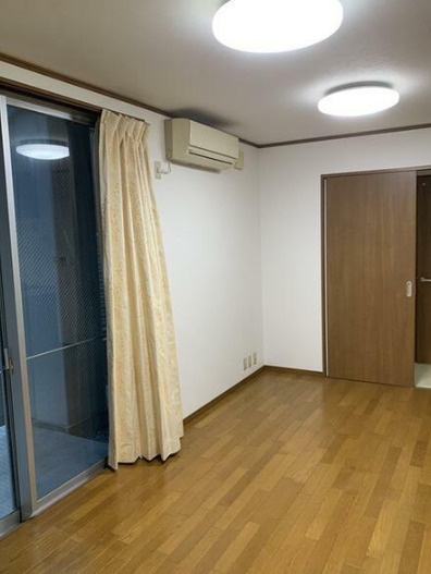 ノアール　リシェの居間・リビング