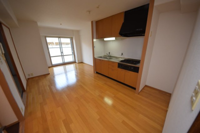 【居間・リビング】 | エクセラート神戸