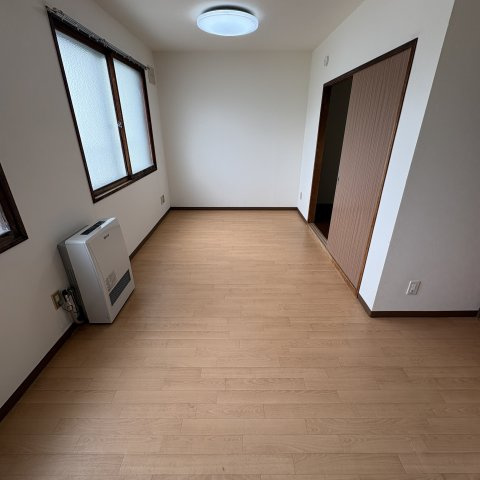 水元マンションの居間・リビング