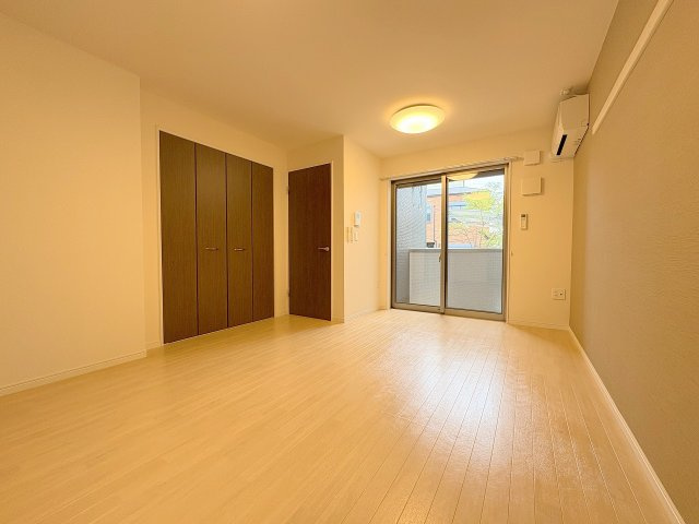 サニーデイズⅡの内装|おしゃれな内装です