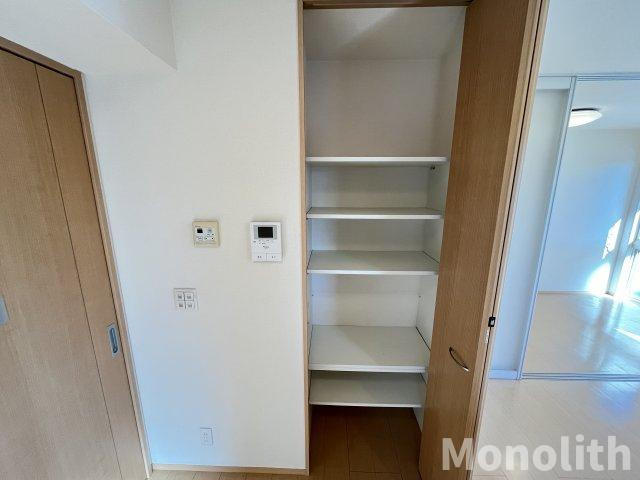 グランシャリオA棟の収納