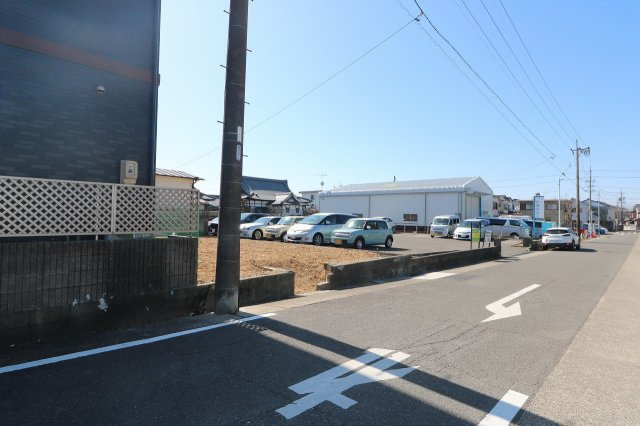 守山区白沢町の前面道路含む現地写真