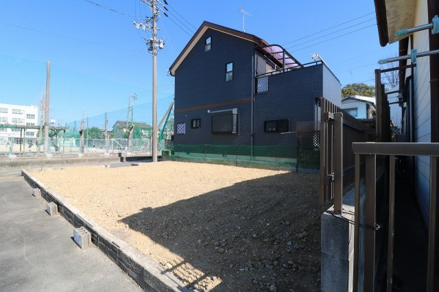 守山区白沢町の外観