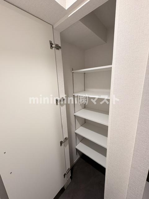 アーバネックス谷町四丁目の収納