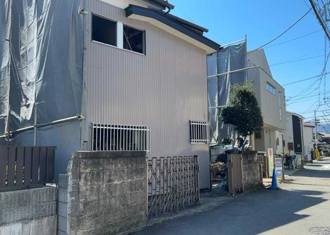 【外観】 | 土地探しをしていると都市計画区域という言葉を目にすると思います。法律によって、都道府県知事や国土交通大臣が指定するエリアのことを指しており、都市計画区域は市街化区域と市街化調整区域に分けられています。