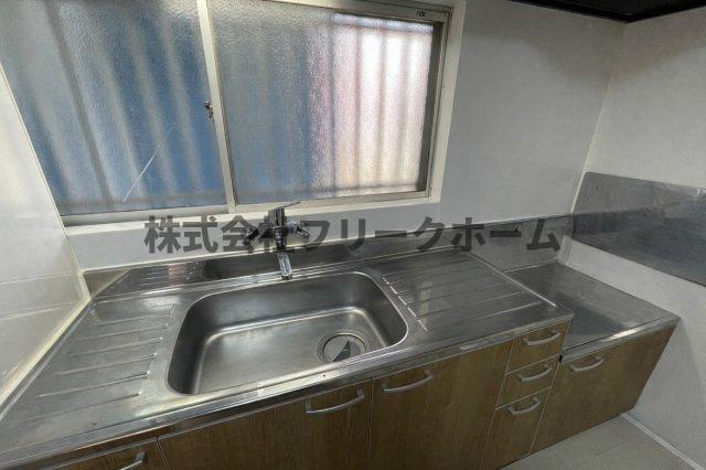 三鷹市上連雀４丁目の賃貸マンションのキッチン