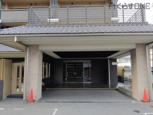 【エントランス】 | エイジングコート姫路