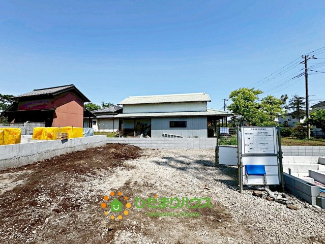 白岡市白岡7期　新築一戸建て　02　リーブルガーデンの駐車場|2026/5/3　撮影