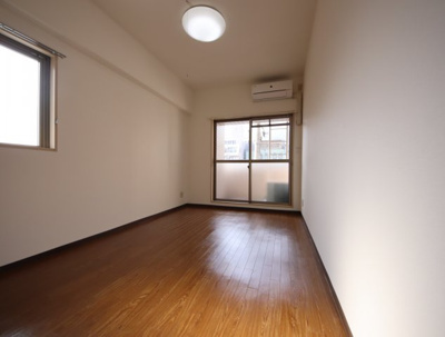 【居間・リビング】 | エスリード三宮