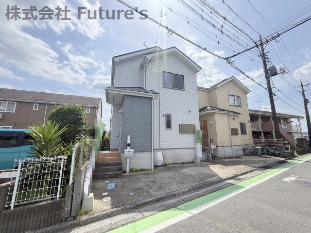 三郷市早稲田8丁目　中古戸建