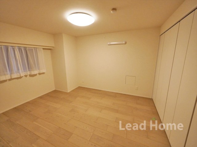 【洋室】 | 外苑マンション