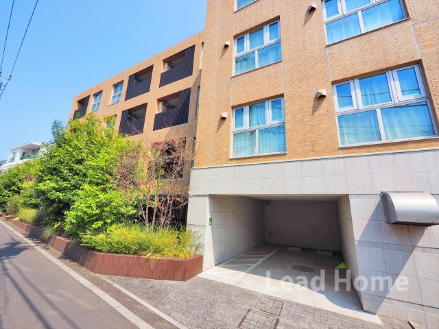 【その他】 | プラネスーペリア代々木参宮橋 | 前面道路