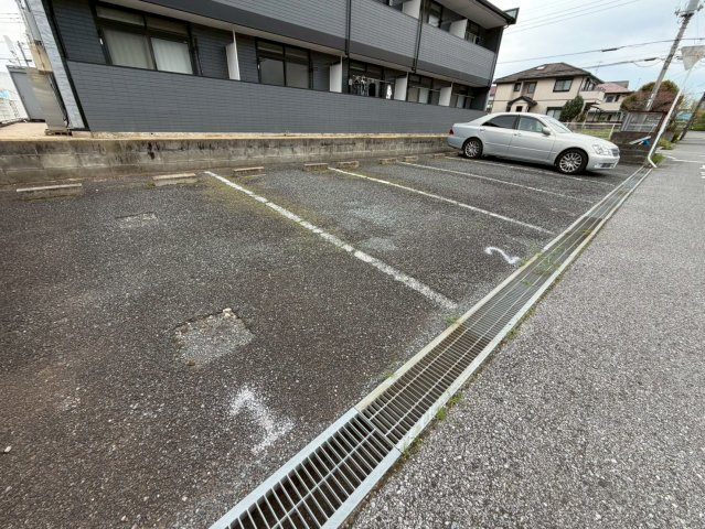 【駐車場】