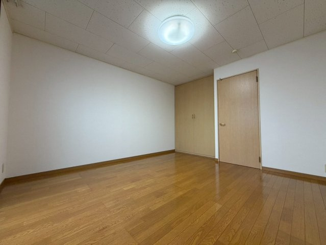 【洋室】