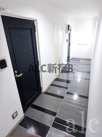 練馬区中村１丁目の賃貸マンションのセキュリティ|内廊下となっており、セキュリティー面・天候面でも安心です