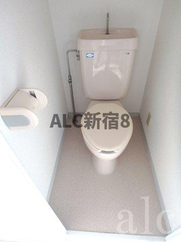 練馬区中村１丁目の賃貸マンションのトイレ|ゆったりとした空間のトイレです