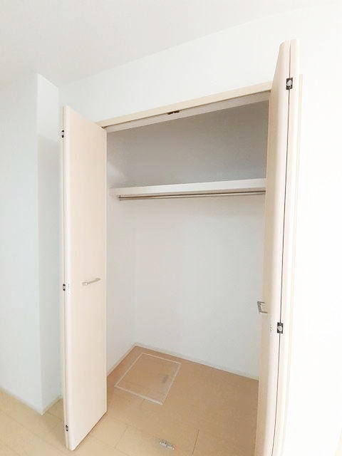 プラシード江津Ｂの収納