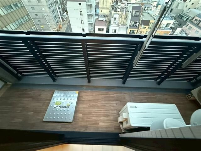 Ｌｏｇ上野駅前のバルコニー