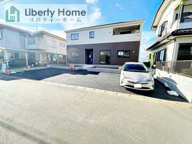 阿見町上長第1　新築戸建の駐車場