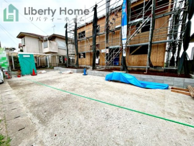 阿見町上長第1　新築戸建の駐車場
