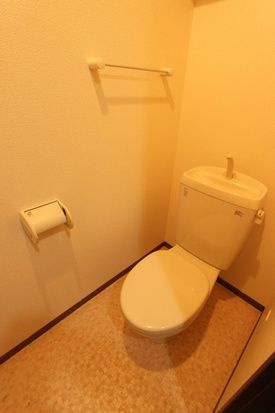 ＩＹＯ　ＥＴ　ＵＮＡＭＩのトイレ