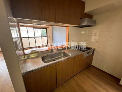 【キッチン】 | エクレール森の丘 | 別部屋の写真となります。現況優先
