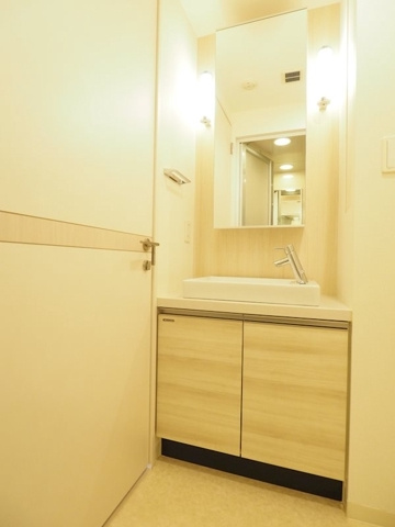 新品家具付きマンション目黒18(KaGood東京)の洗面所