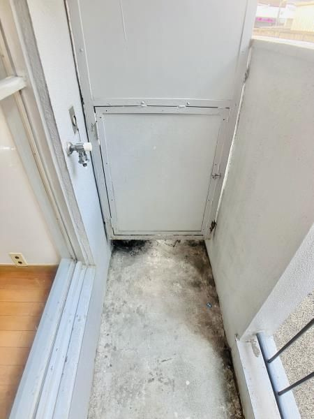 浅川コーポのバルコニー