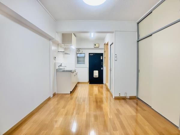 浅川コーポの居間・リビング