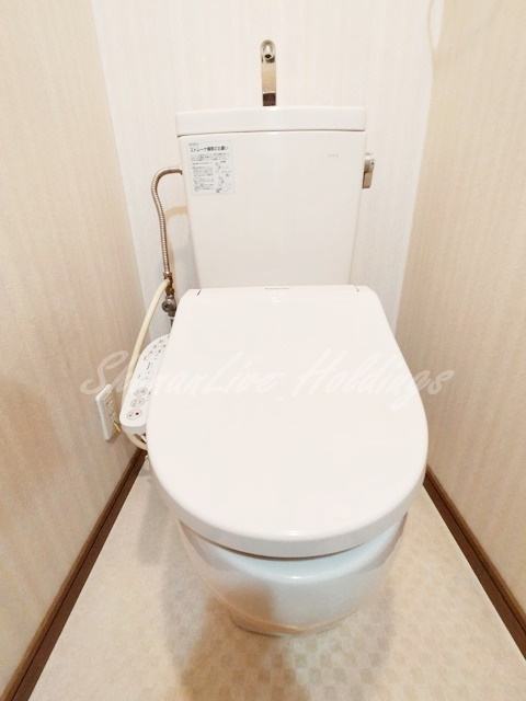 藤沢市南藤沢の賃貸マンションのトイレ
