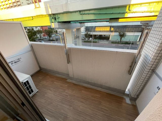 レジデンスSUN.K　名古屋市賃貸　仲介手数料無料のバルコニー