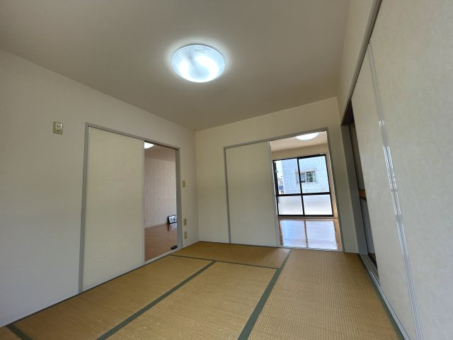 パークハイツA棟の和室|ゆったりとくつろげる和室です　