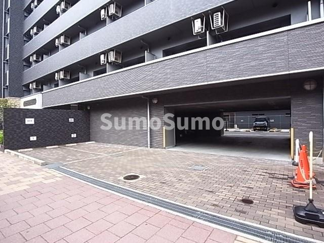 グレンパーク兵庫駅前のエントランス|落ち着いたエントランスです