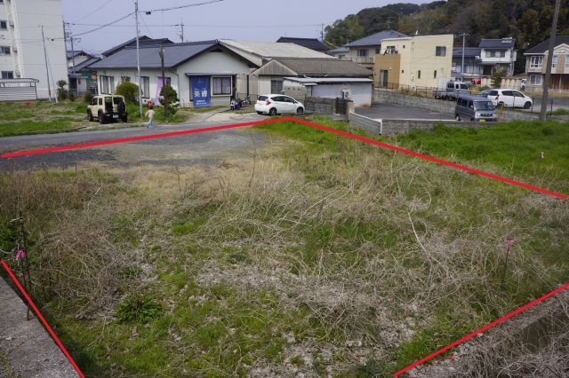 大田市大田町大田　売土地　約109坪（有効面積約93坪）　建築条件なしの外観
