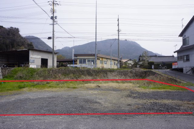 大田市大田町大田　売土地　約109坪（有効面積約93坪）　建築条件なしの外観