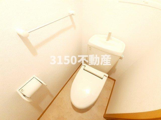 メゾンアンジュ琴塚　Ａのトイレ